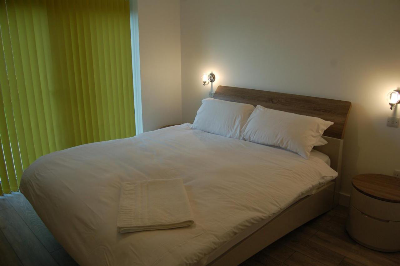 Beautiful, Modern Villa 5 Mins Walk From The Stunning Bay At Trearddur Holyhead Zewnętrze zdjęcie